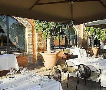 Casa rural Hostal Relais Cascina Scottina Cadeo Italia