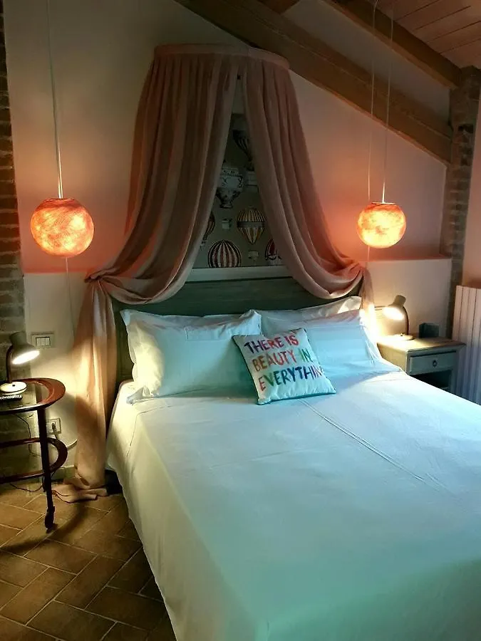 Hostal Relais Cascina Scottina Cadeo Casa rural