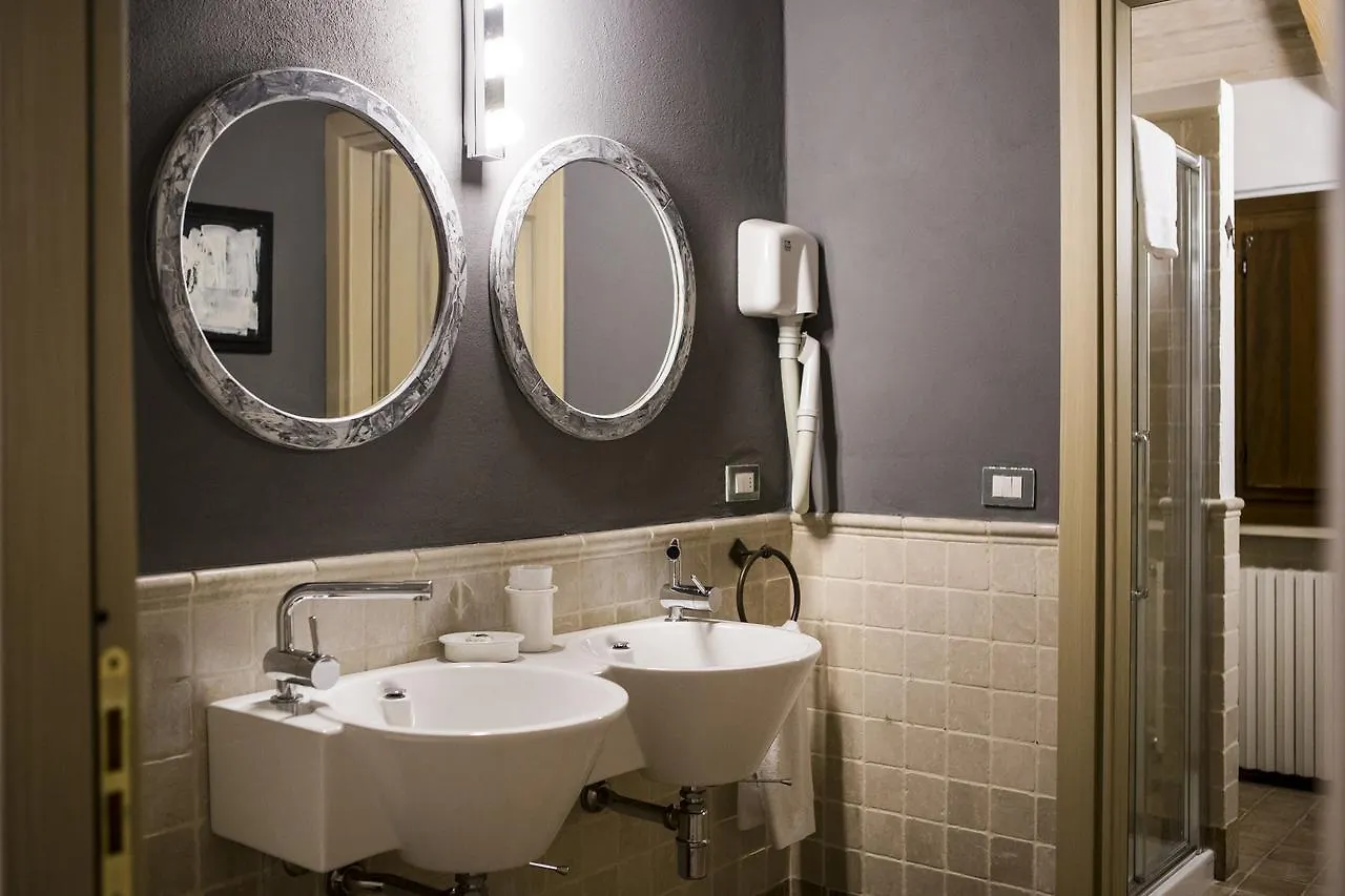 Hostal Relais Cascina Scottina Cadeo