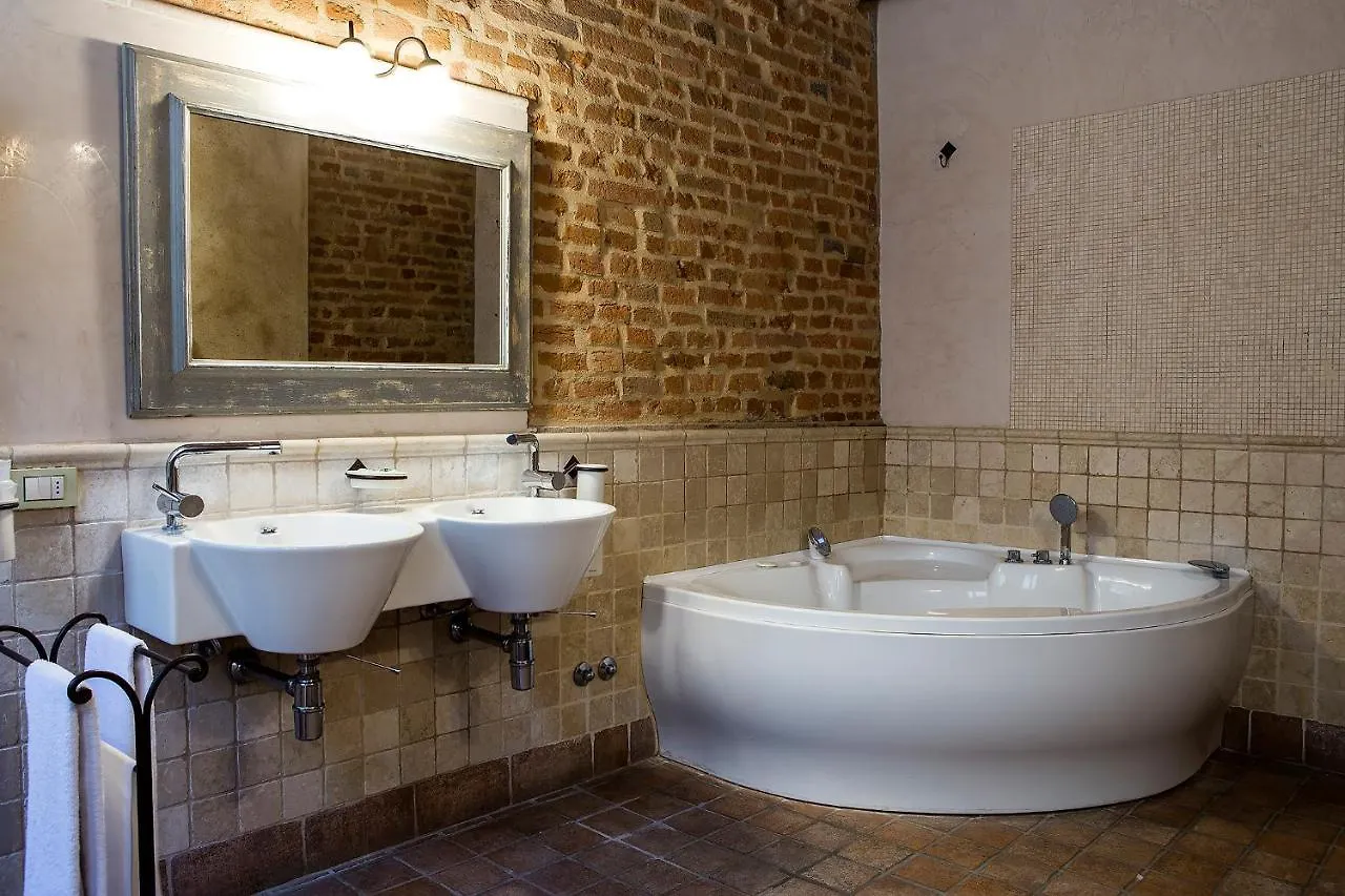 Casa rural Hostal Relais Cascina Scottina Cadeo Italia